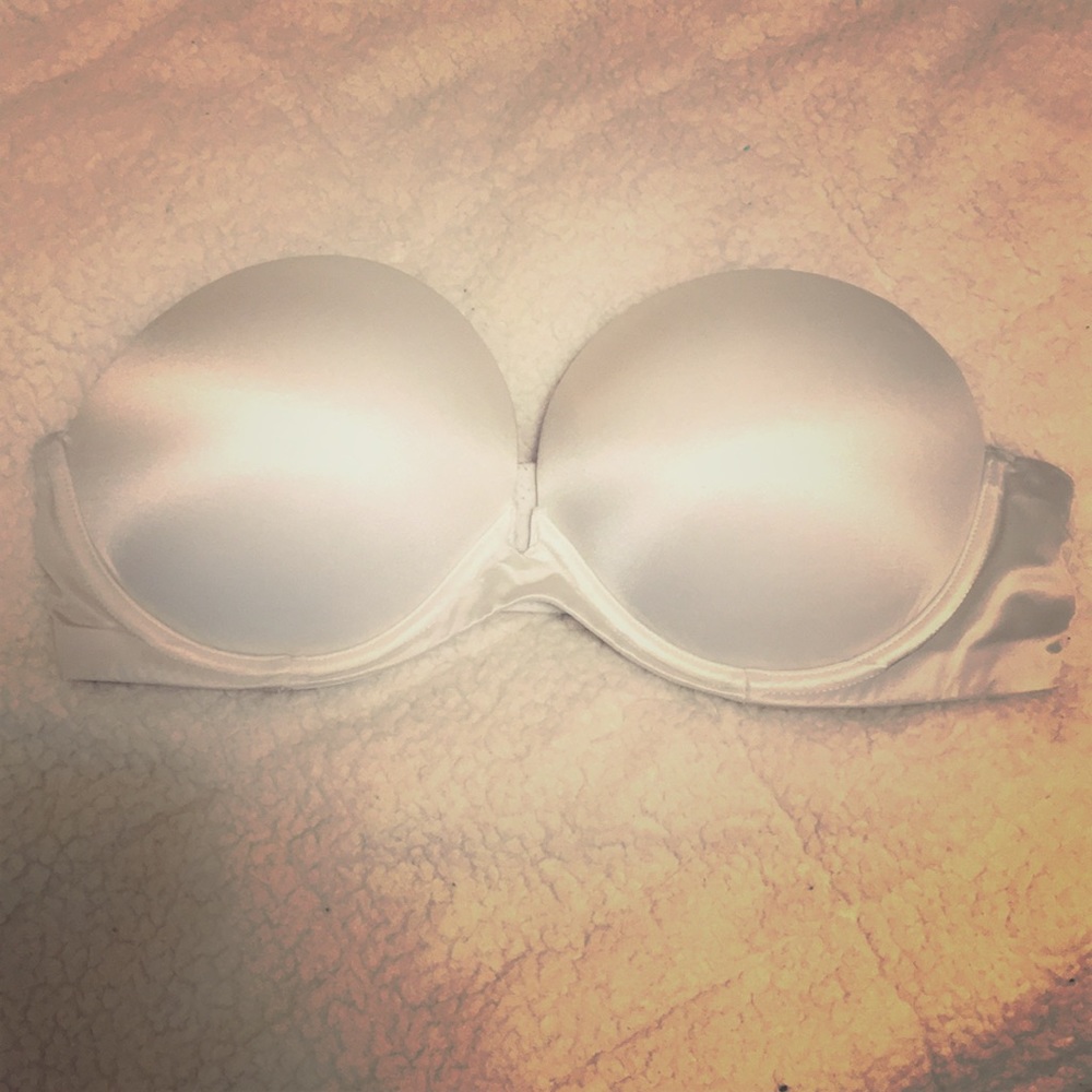 VS White Strapless Bra